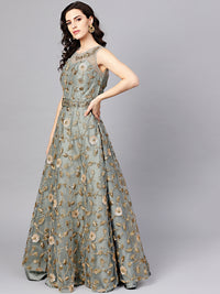 Kundan Embellished Gown with Belt and Dupatta