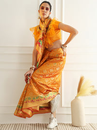 Chhabra 555 Chanderi Silk Resham & Zari Woven Meenakari Saree with Geometric & Floral Pattern