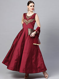 Kundan Embroidered Silk Floor Length Flared Suit