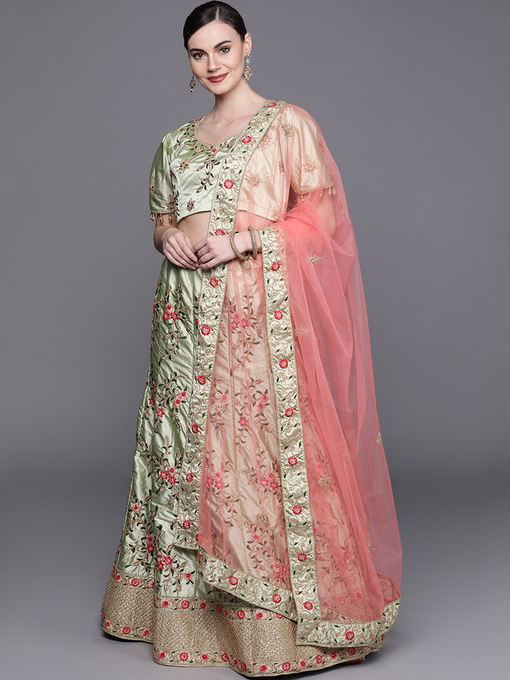 Semi-stitched Lehenga set with floral embroidery