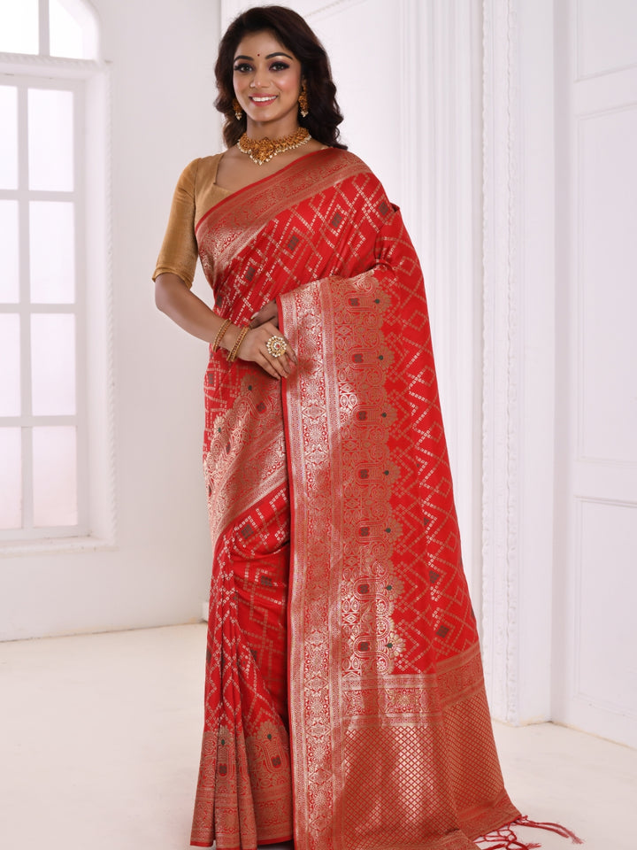 Red & Gold Toned Geometric Zari Silk Blend Banarasi Saree
