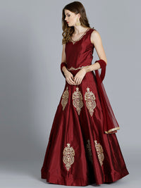 Raw Silk Resham Embroidered Gown With Net Dupatta