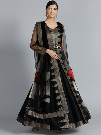 Chhabra 555 Black Anarkali kurta set with silver weaving pattern and a front slit style