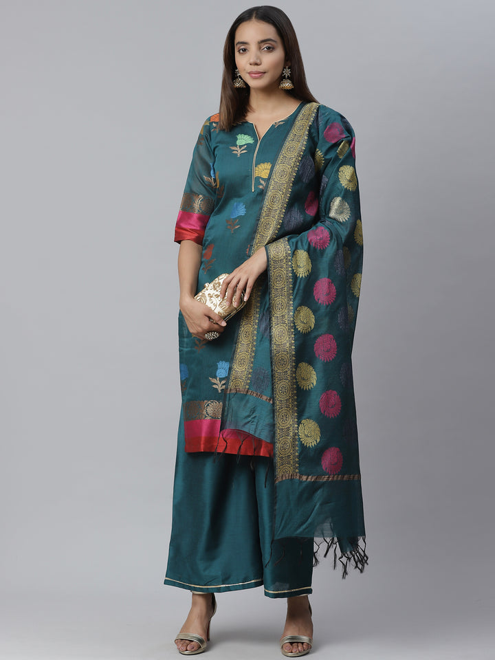Handloom Chanderi Printed Kurta Set with Gold Weave Border & Banarasi Duppatta