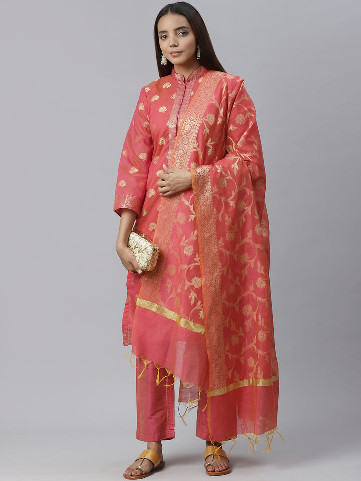 Banarasi Kurta Set with Zari meenakari Floral weaving and Handloom dupatta