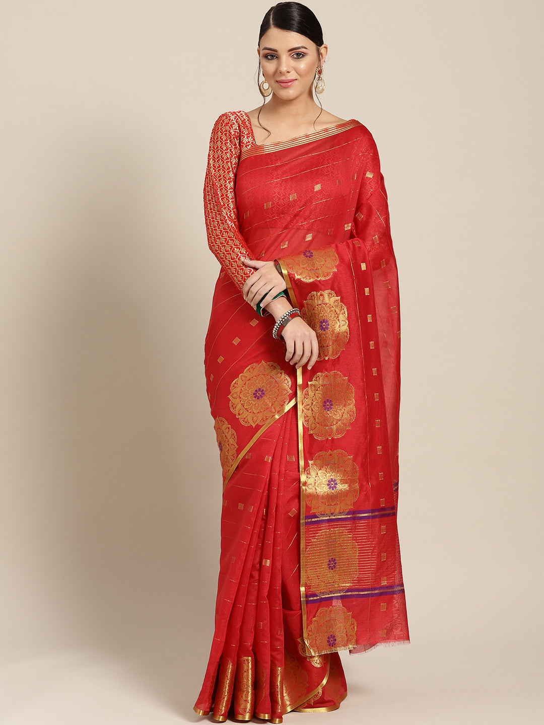 Chhabra 555 Red Chanderi Silk saree with Zari and Meenakari weaving in a floral pattern