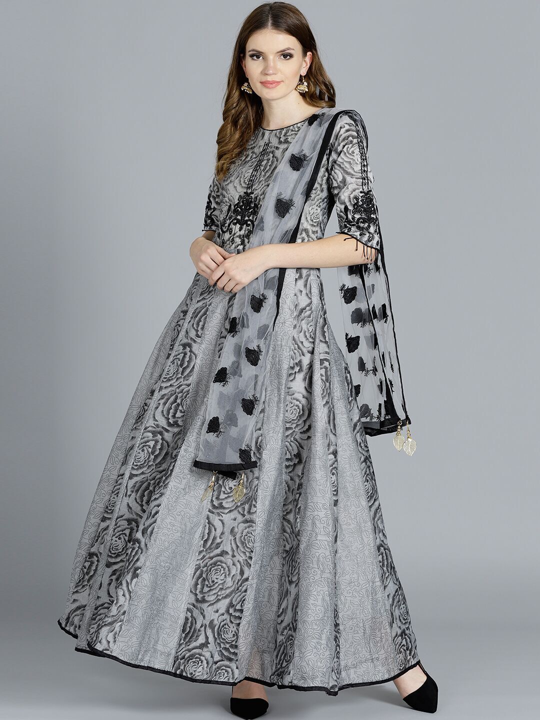 Chhabra 555 Grey Floral Print Kurta with Black Resham Embroidered Dupatta