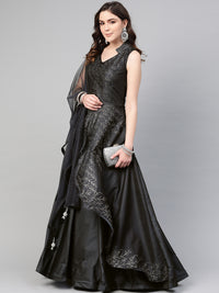 Chhabra 555 Made to Measure Silk Layered Cocktail Gown with High Neck Stylish Crystal Embellished Neckline and Tassled dupatta