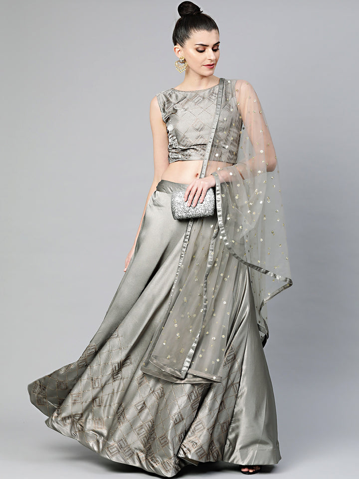 Chhabra 555 Made-to-Measure Crop Top Set with Sequin Embellishments in geometric contemporary patterns