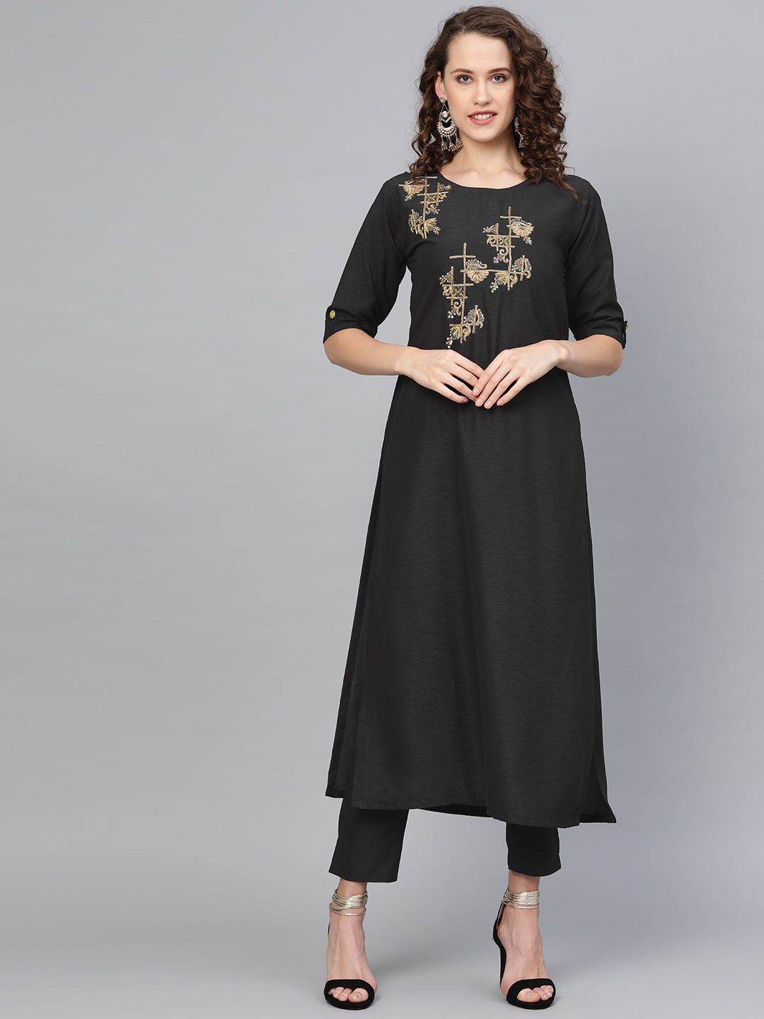Chhabra 555 Made-to-Measure Crepe Kurta Set with Sequin, Zari embroidery and matching pants